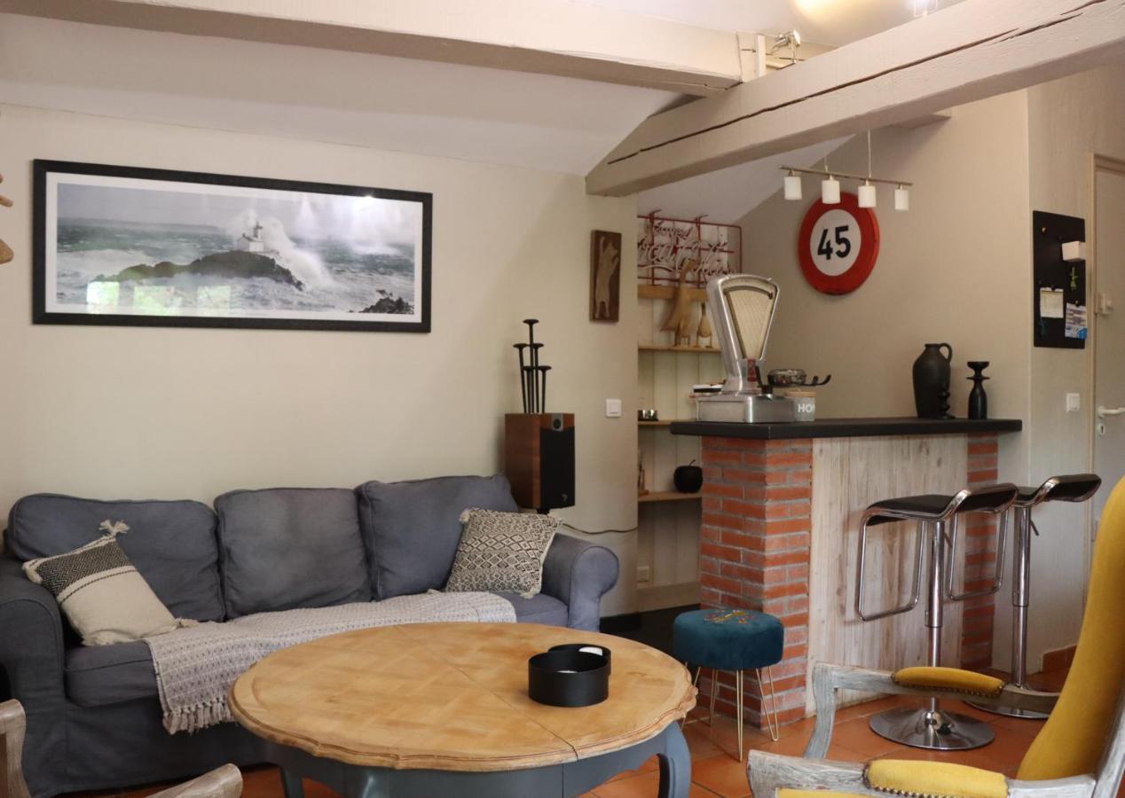 Grand Loft De Charme, Place Du Village A Thuir Buitenkant foto